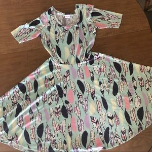 LuLaRoe Feather Patterned Dress
